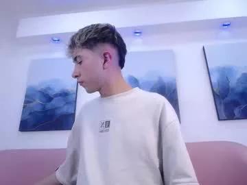 noah_xitruxx from Chaturbate is Freechat
