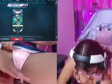 Check out our webcam shows gallery and message on a personal level with our sweet squirt cams hosts, showing off their natural physiques and sex toys.