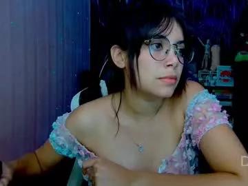 piixiie_d_oll from Chaturbate