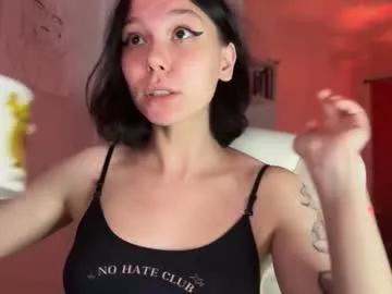 Check out our webcam shows gallery and message on a personal level with our sweet squirt cams hosts, showing off their natural physiques and sex toys.