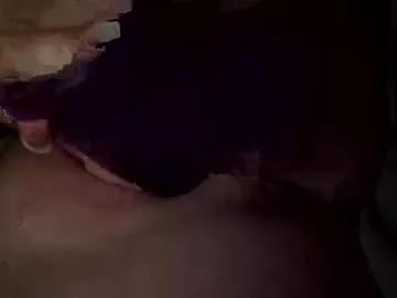 queenb2104 from Chaturbate is Freechat