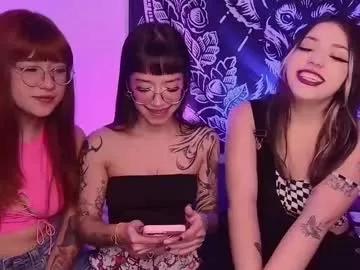 Check out our webcam shows gallery and message on a personal level with our sweet squirt cams hosts, showing off their natural physiques and sex toys.