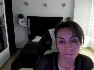sara_rouuse from Chaturbate is Freechat