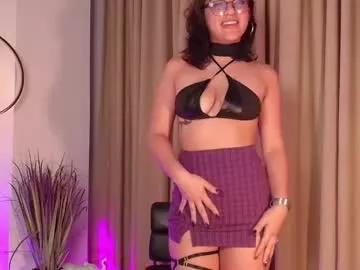 sashahazee from Chaturbate