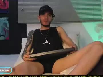 tylergiuseppe_ from Chaturbate is Freechat