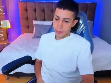 valen_and_dollar from Chaturbate is Freechat