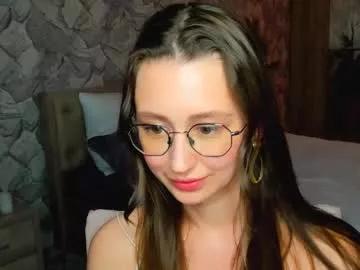 yourlovelystory from Chaturbate is Freechat