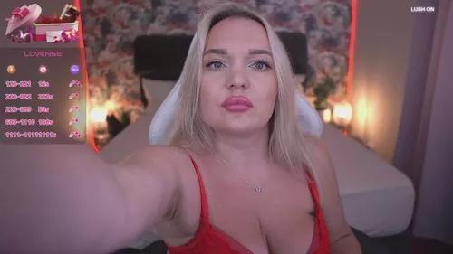 Photos of amelitiger from Cherry is Freechat