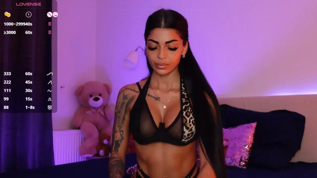 Check out our webcam shows gallery and message on a personal level with our sweet squirt cams hosts, showing off their natural physiques and sex toys.