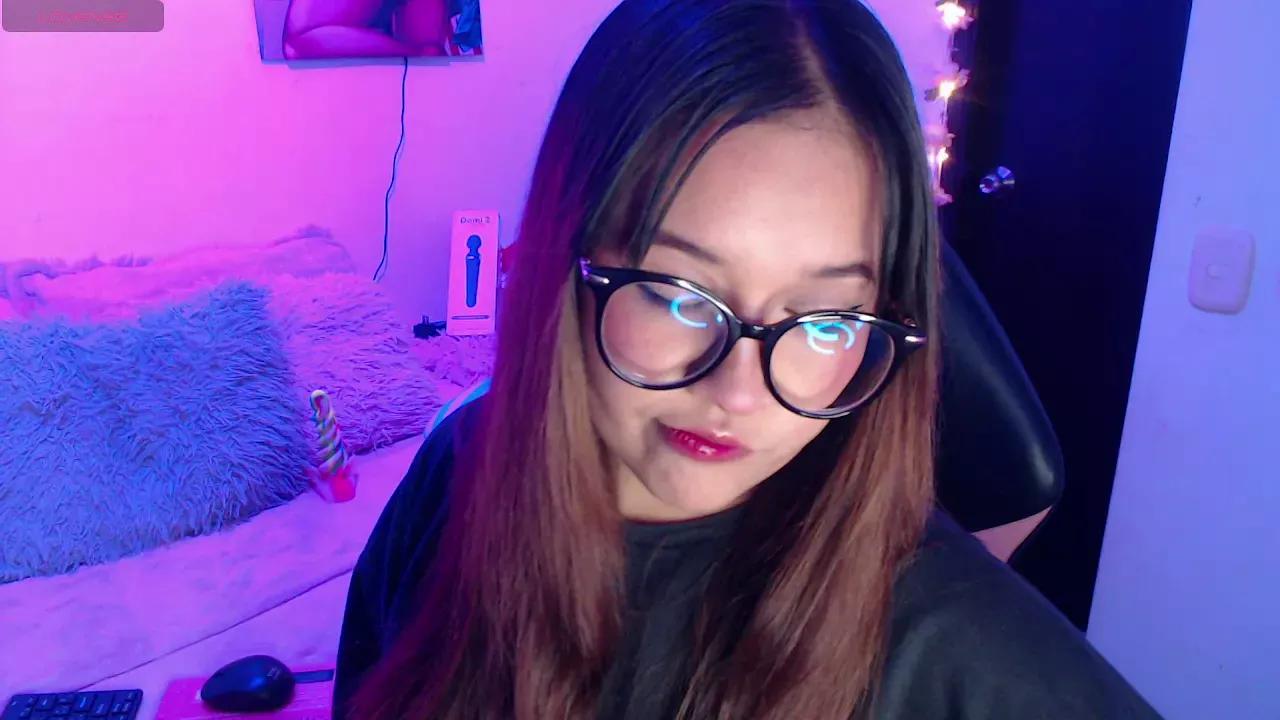 Check out our webcam shows gallery and message on a personal level with our sweet squirt cams hosts, showing off their natural physiques and sex toys.