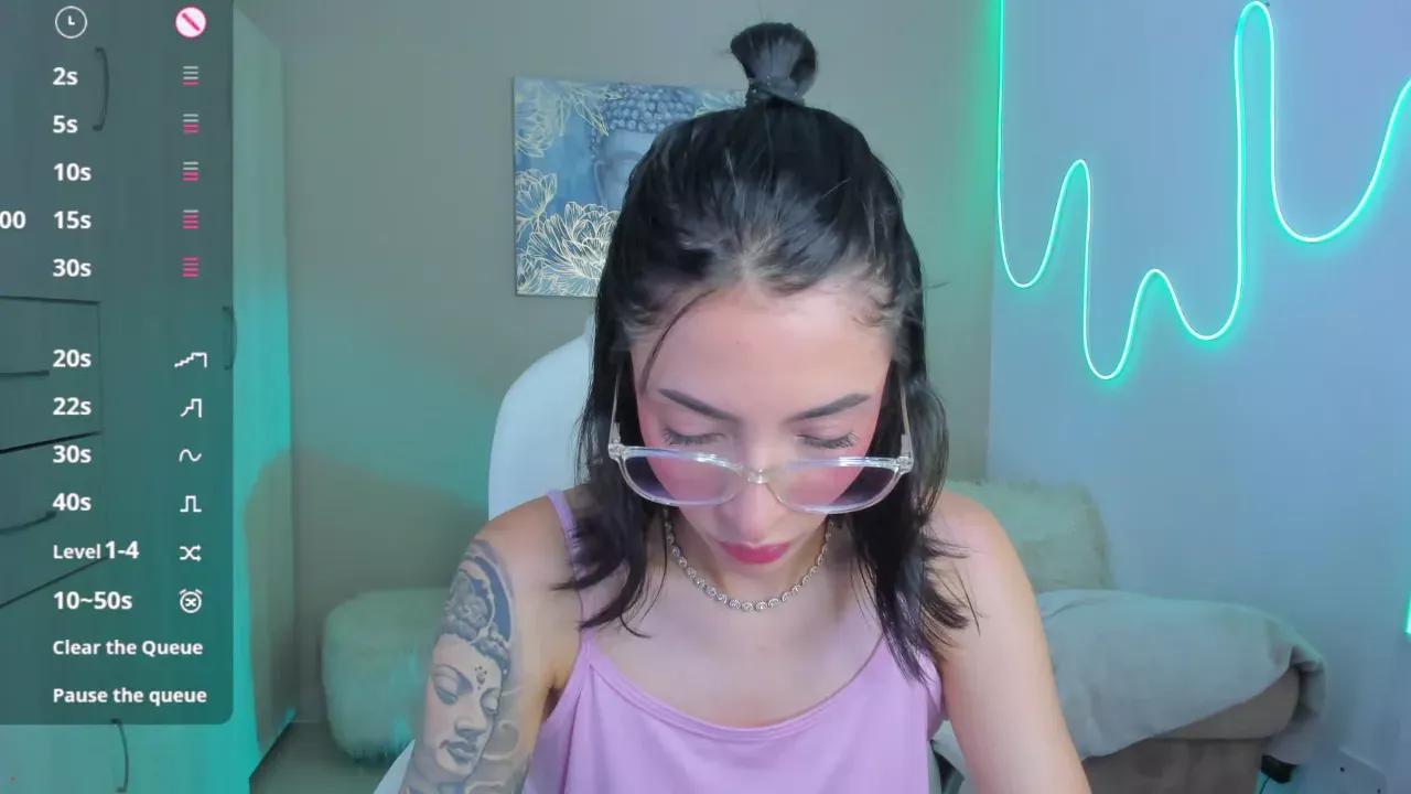Check out our webcam shows gallery and message on a personal level with our sweet squirt cams hosts, showing off their natural physiques and sex toys.