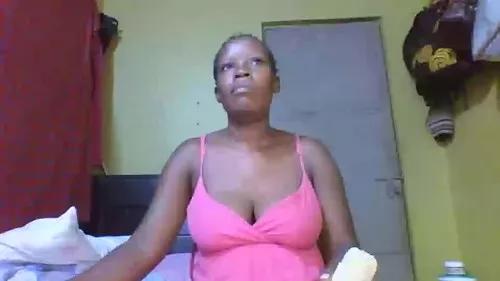 Photos of cinddy from Cherry is Freechat