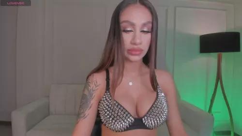 Check out our webcam shows gallery and message on a personal level with our sweet squirt cams hosts, showing off their natural physiques and sex toys.