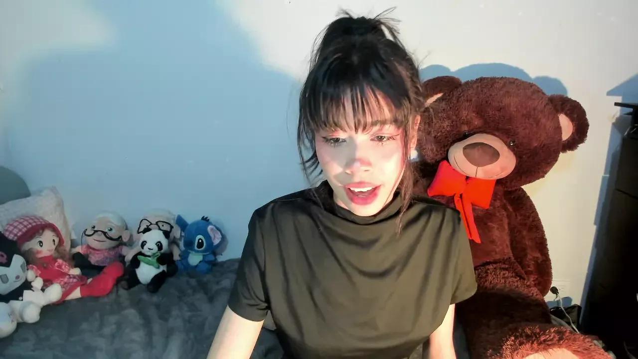 Check out our webcam shows gallery and message on a personal level with our sweet squirt cams hosts, showing off their natural physiques and sex toys.