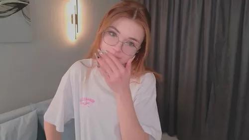 elizabethfee from Cherry is Freechat