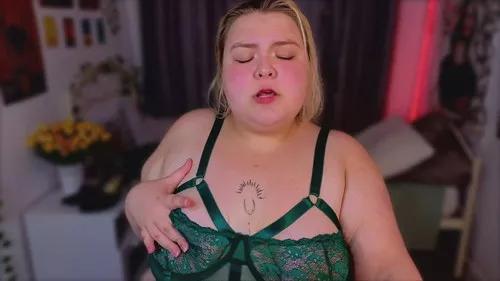 Photos of ellabigbaby from Cherry is Freechat