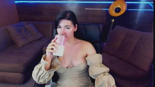 Photos of emilycandys from Cherry is Freechat