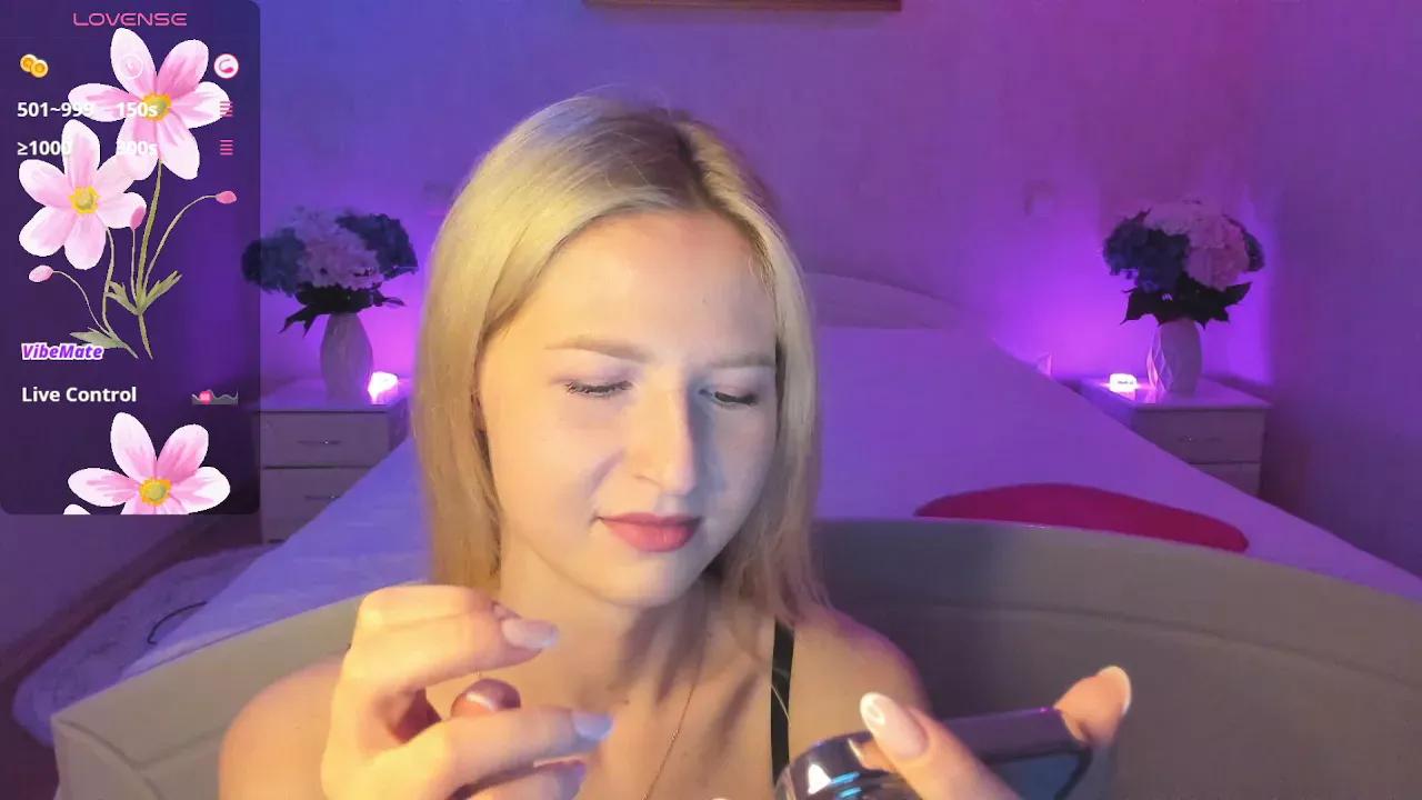 emilyshinex from Cherry is Freechat