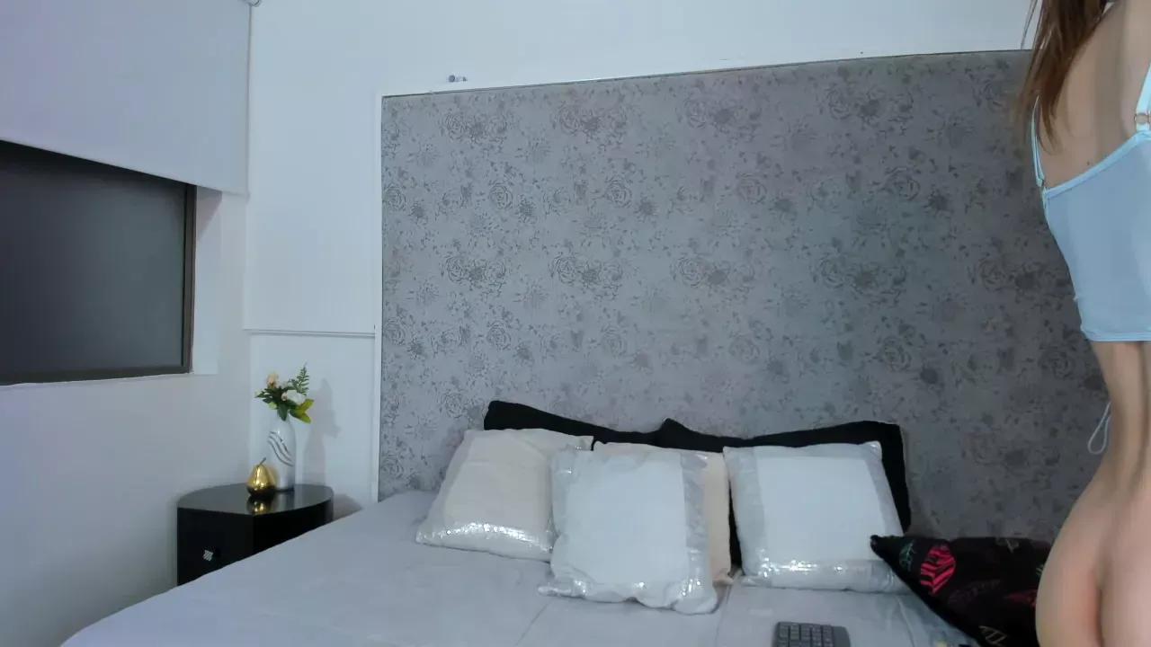 Check out our webcam shows gallery and message on a personal level with our sweet squirt cams hosts, showing off their natural physiques and sex toys.