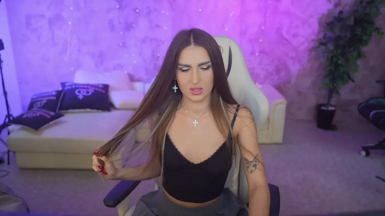 Check out our webcam shows gallery and message on a personal level with our sweet squirt cams hosts, showing off their natural physiques and sex toys.