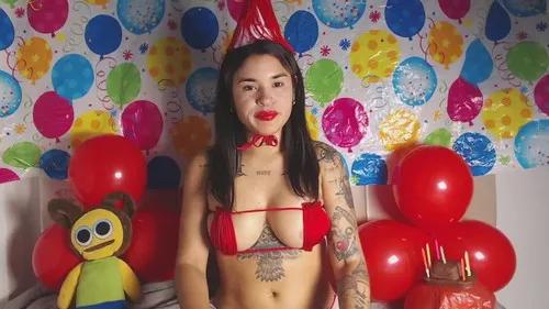 Check out our webcam shows gallery and message on a personal level with our sweet squirt cams hosts, showing off their natural physiques and sex toys.