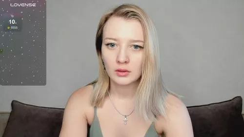 Photos of heyscarlett from Cherry is Freechat