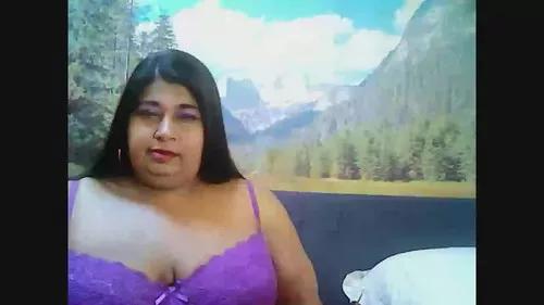 indianhoney4u from Cherry is Freechat