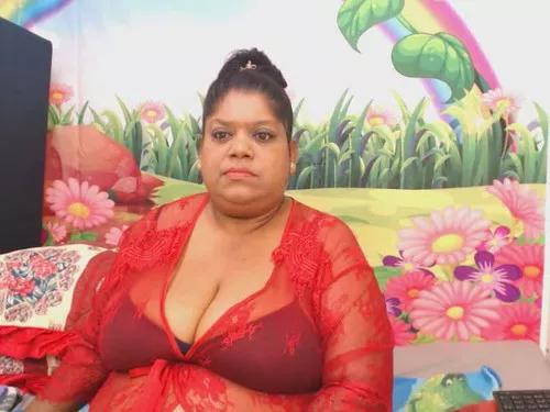 Photos of indianlegend69 from Cherry is Freechat