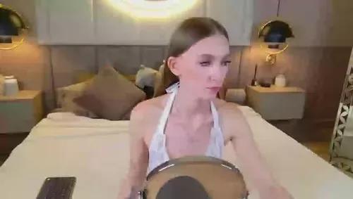 kellynikson from Cherry is Freechat