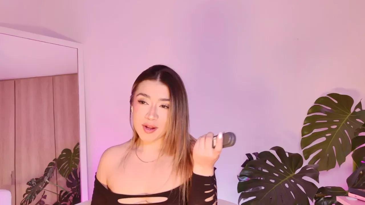 lauraduque from Cherry is Freechat