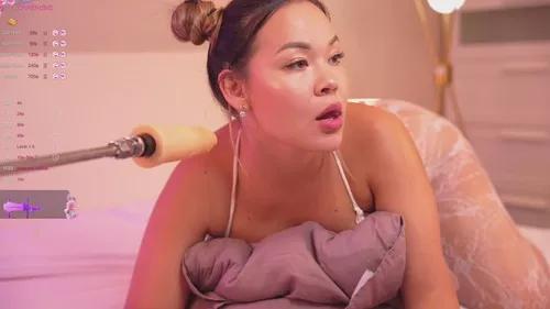 leonawaym from Cherry is Freechat