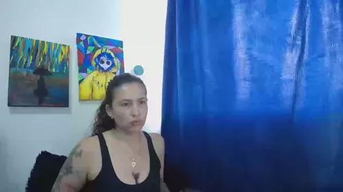 leylahornybg from Cherry is Freechat