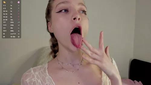 lisababymetal from Cherry is Freechat