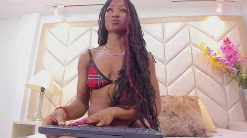 lisabaxter from Cherry is Freechat