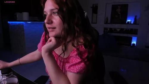 lisaelfy from Cherry is Freechat