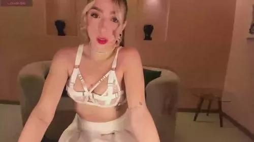 lizzcooper from Cherry is Freechat