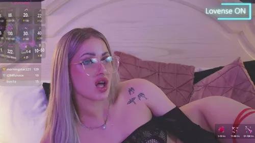 lucylexton from Cherry is Freechat