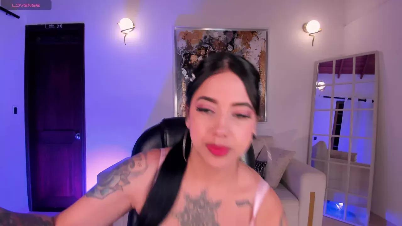 mariewalker from Cherry is Freechat