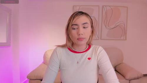 Check out our webcam shows gallery and message on a personal level with our sweet squirt cams hosts, showing off their natural physiques and sex toys.