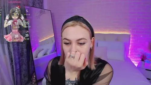 Photos of meowamanda from Cherry is Freechat