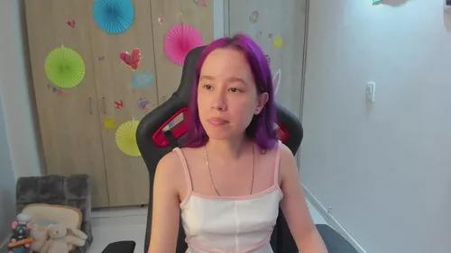 Check out our webcam shows gallery and message on a personal level with our sweet squirt cams hosts, showing off their natural physiques and sex toys.