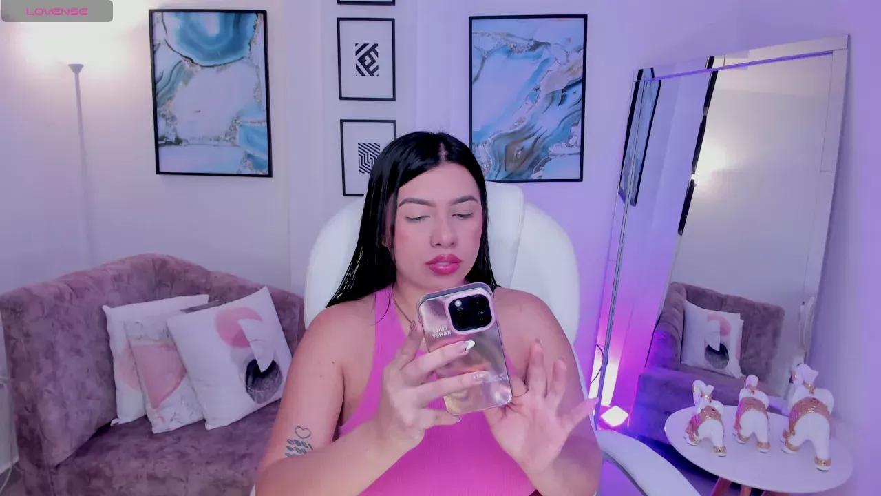 Check out our webcam shows gallery and message on a personal level with our sweet squirt cams hosts, showing off their natural physiques and sex toys.