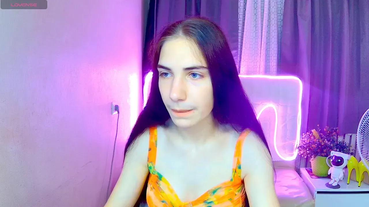 Check out our webcam shows gallery and message on a personal level with our sweet squirt cams hosts, showing off their natural physiques and sex toys.