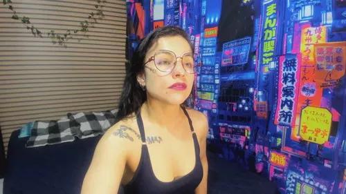 rosse25 from Cherry is Freechat