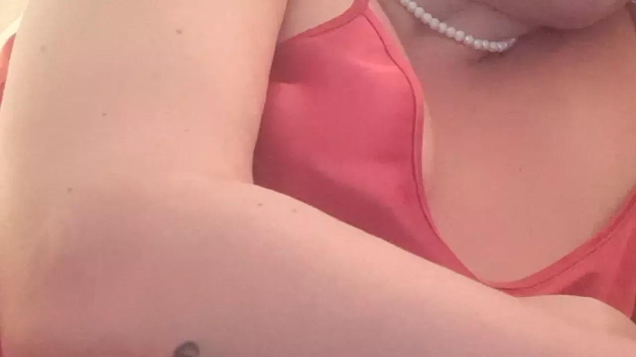 Photos of roxolanaasexy from Cherry is Freechat
