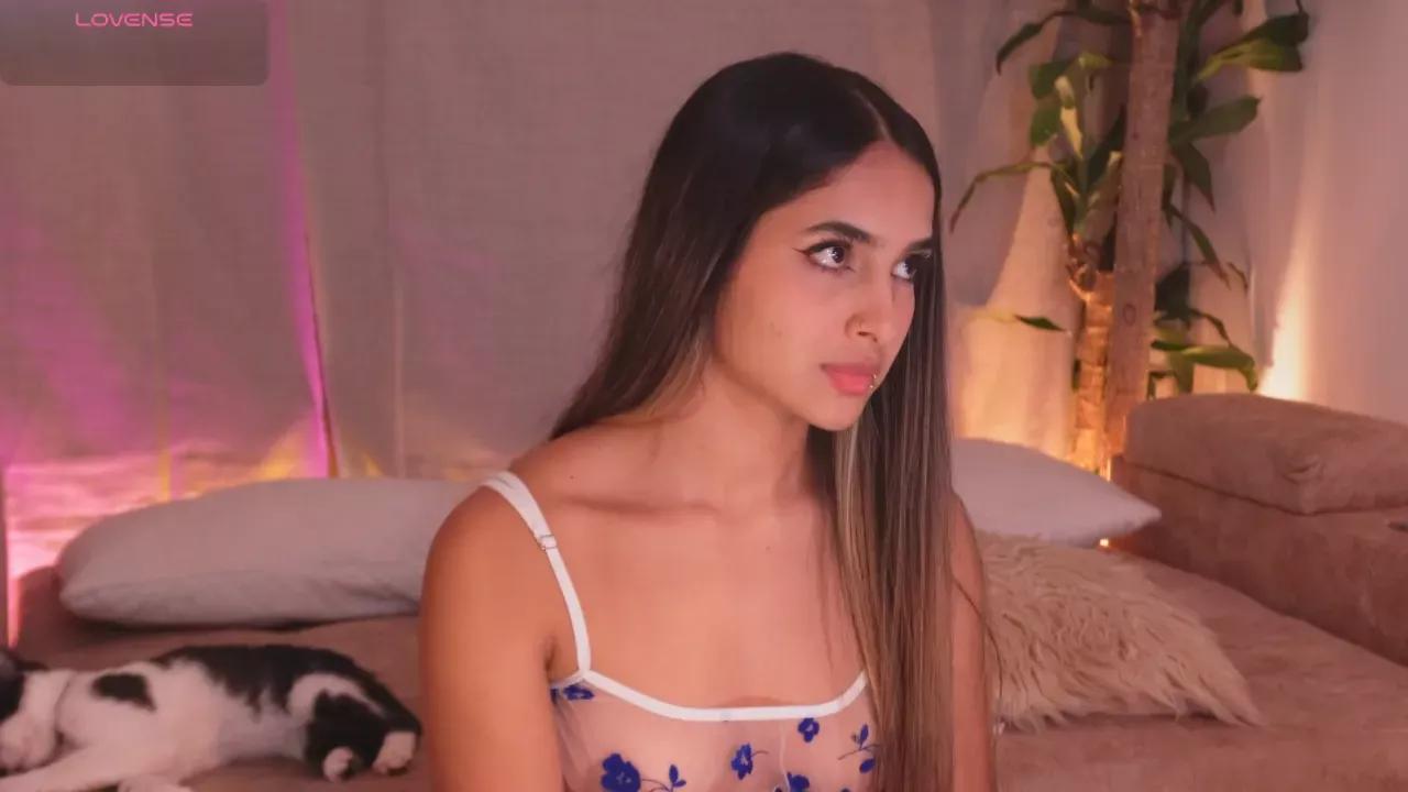 Check out our webcam shows gallery and message on a personal level with our sweet squirt cams hosts, showing off their natural physiques and sex toys.