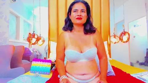 sarabernarr from Cherry is Freechat