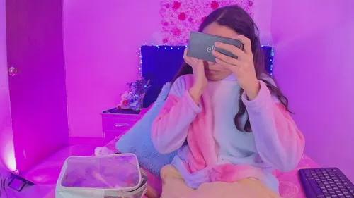 Check out our webcam shows gallery and message on a personal level with our sweet squirt cams hosts, showing off their natural physiques and sex toys.