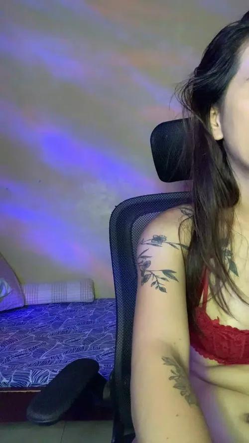 sweetasianchic from Cherry is Freechat