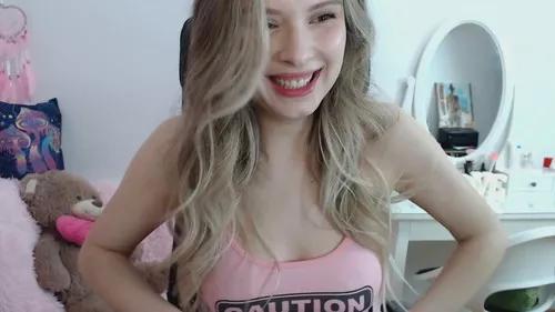 Check out our webcam shows gallery and message on a personal level with our sweet squirt cams hosts, showing off their natural physiques and sex toys.